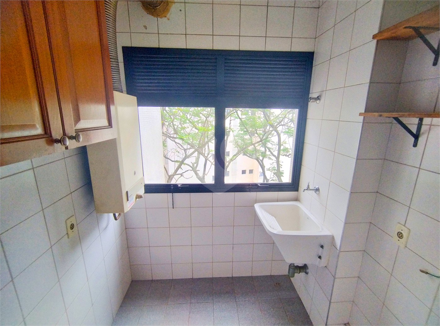 Apartamento - Próximo do metro Saúde - 2 quartos - 1 suíte - varanda - 2 vagas