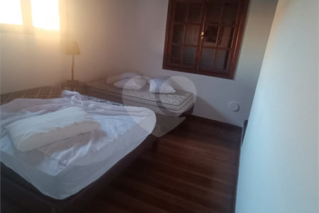 Casa à venda com 3 quartos, sendo 2 suítes,  em São José, Armação dos Búzios, RJ