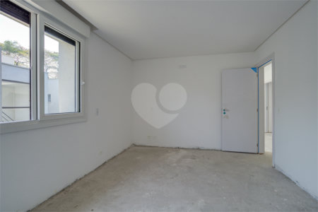 Casa à venda com 4 suítes no condomínio Jamestown, São Paulo - SP