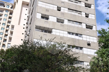 Apartamento para alugar com 3 quartos, sendo 1 suíte, em Itaim Bibi, São Paulo, SP