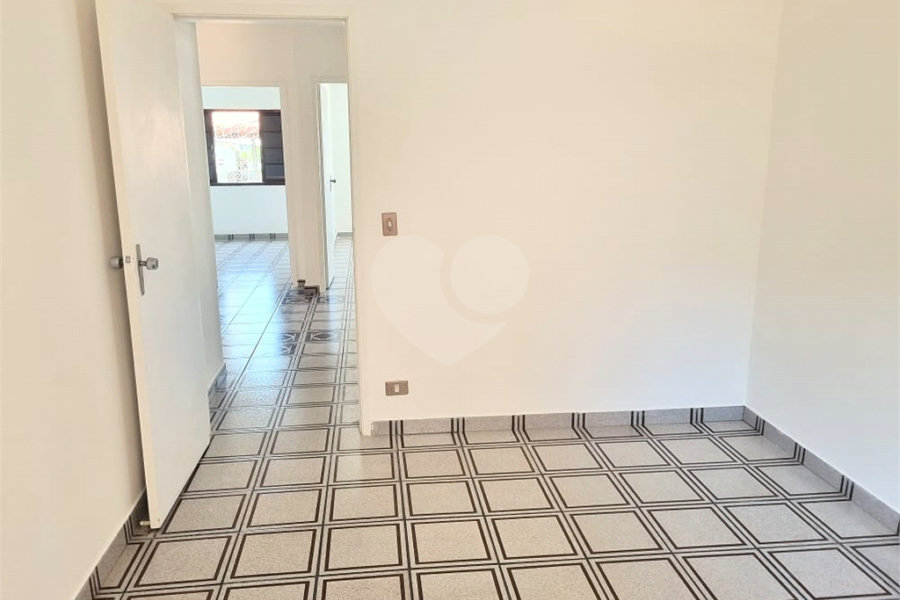 Casa à venda com 3 quartos, sendo 1 suíte, em Santana, São Paulo, SP