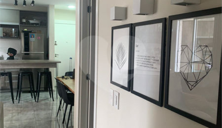 Apartamento à venda com 2 quartos, sendo 1 suíte,  em Brás, São Paulo, SP