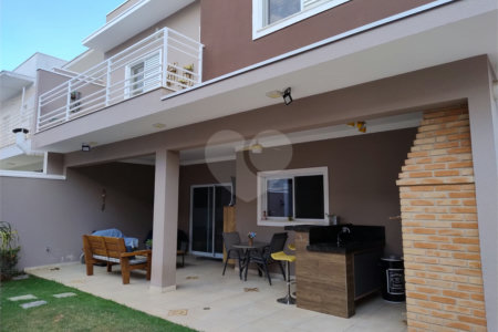 Casa à venda com 3 suítes no condomínio Jardim Maringá, Indaiatuba - SP