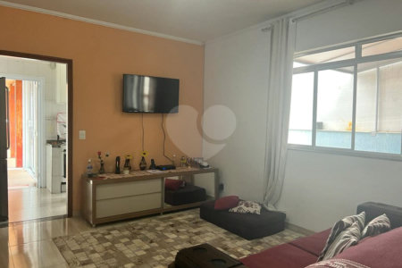 Casa à venda com 3 quartos, sendo 1 suíte,  no condomínio Ibiti do Paço, Sorocaba - SP