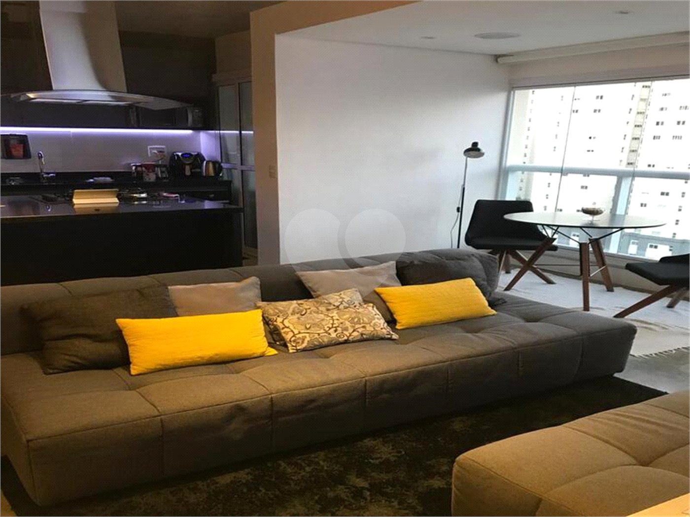 Apartamento para alugar com 1 suíte em Indianópolis, São Paulo, SP