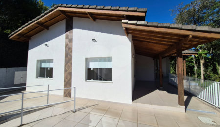 Casa à venda com 2 suítes no condomínio Alpes da Cantareira, Mairiporã - SP