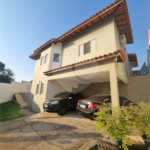 Casa à venda com 3 quartos, sendo 1 suíte, em Vila Capuava, Valinhos, SP