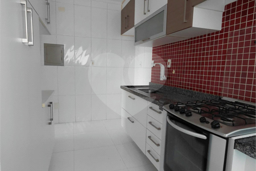 Apartamento à venda com 2 quartos em Vila Guarani, São Paulo, SP