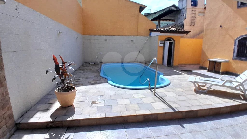 Casa à venda com 3 quartos, sendo 1 suíte, em Campo Grande, Rio de Janeiro, RJ