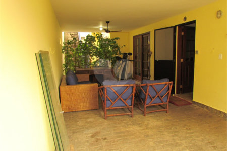 Casa de Vila à venda com 4 quartos, sendo 1 suíte, em Chácara Monte Alegre, São Paulo, SP