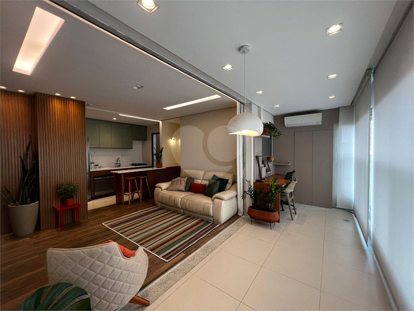 Apartamento à venda com 2 suítes em Indianópolis, São Paulo, SP