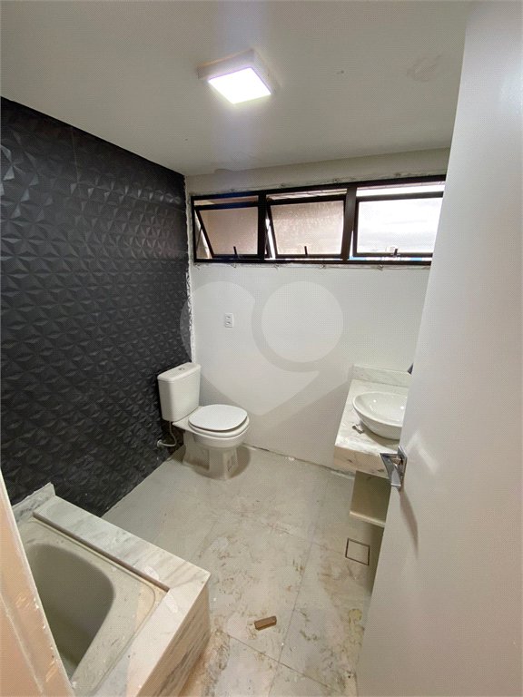 Apartamento à venda com 4 suítes em Santana, São Paulo, SP