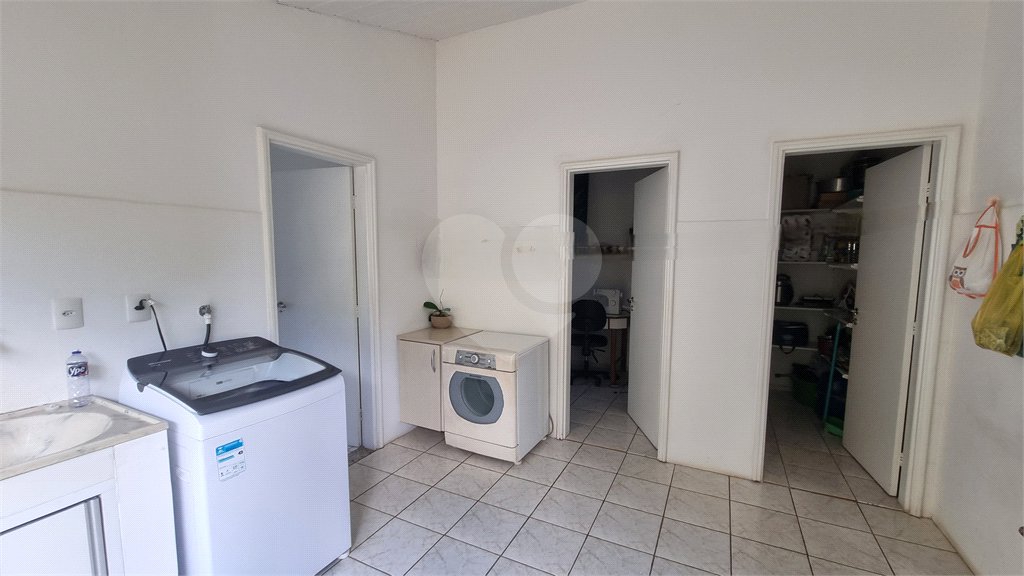 Casa à venda com 3 quartos, sendo 1 suíte,  no condomínio Vivendas do Lago, Sorocaba - SP