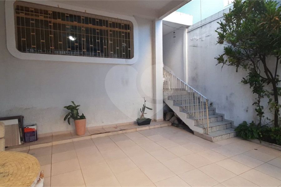 Sobrado à venda com 4 quartos em Santana, São Paulo, SP