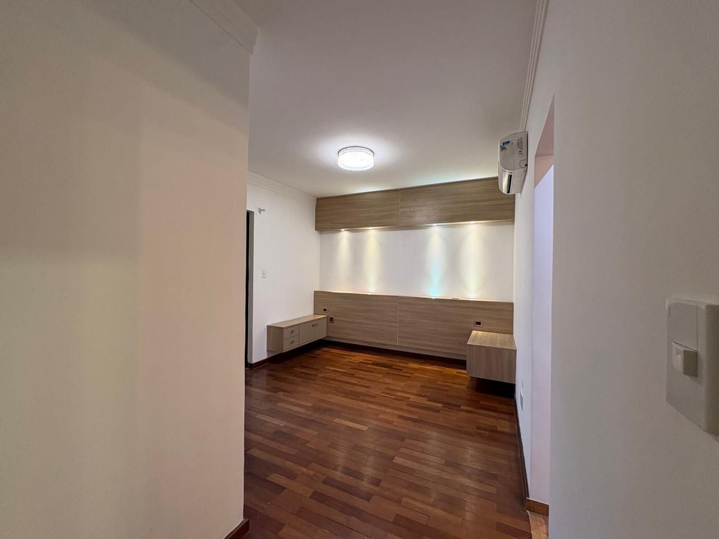 Apartamento com 3 dormitórios à venda, 145 m² por R$ 1.350.000,00 - Pompéia - Santos/SP