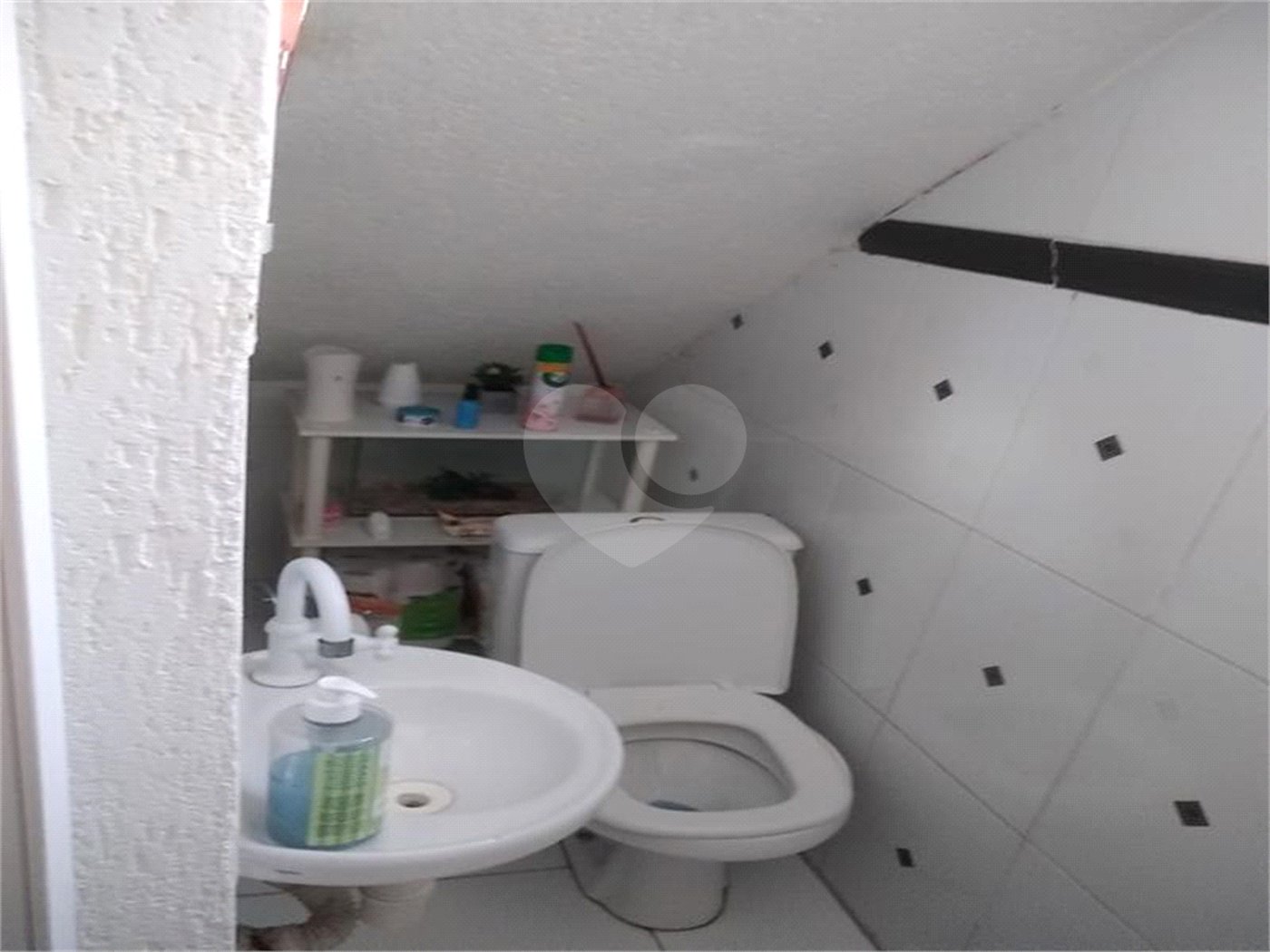 Sobrado à venda com 4 quartos, sendo 1 suíte, em Tucuruvi, São Paulo, SP