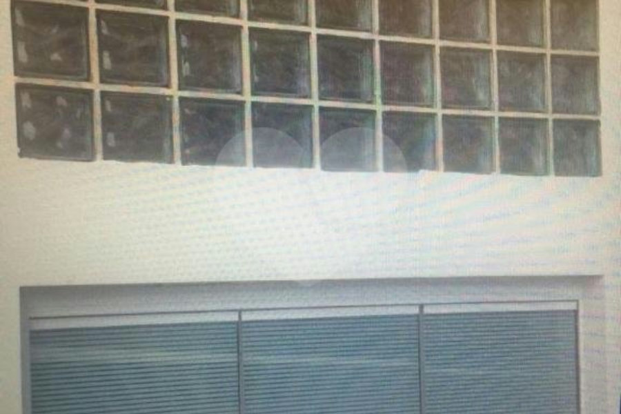 Sobrado à venda com 4 quartos, sendo 2 suítes, em Jaraguá, São Paulo, SP