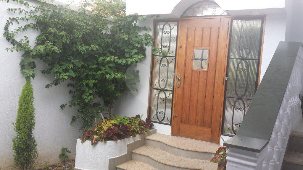 Casa à venda com 3 suítes em Jardim Franca, São Paulo, SP