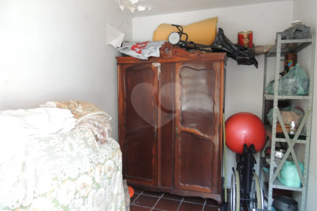 Casa Térrea à venda com 3 quartos, sendo 2 suítes,  em Vila Monumento, São Paulo, SP