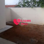 Casa à venda com 2 quartos, sendo 1 suíte, em Residencial Estoril, Taubaté, SP