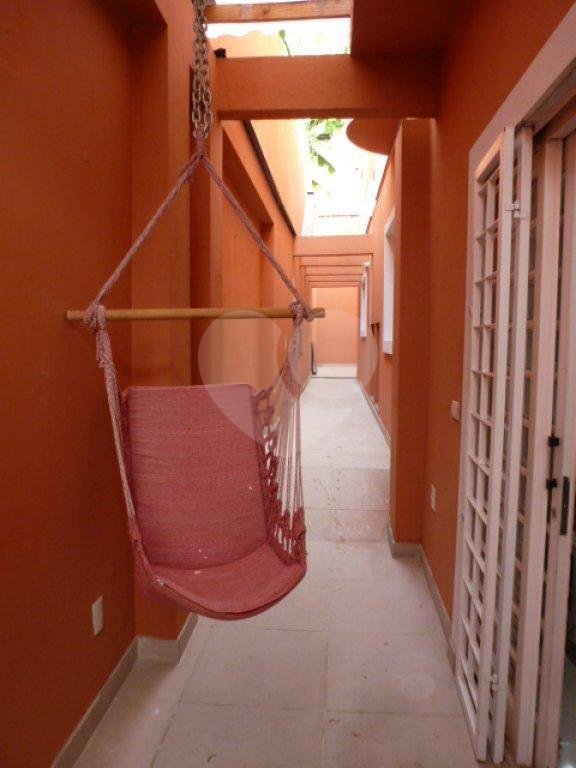 Sobrado à venda com 3 quartos, sendo 1 suíte,  em Paraíso do Morumbi, São Paulo, SP