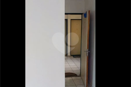 Apartamento para alugar com 2 quartos em Jardim da Glória, Cotia, SP