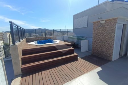 Cobertura à venda com 3 quartos, sendo 2 suítes, em Tijuca, Rio de Janeiro, RJ