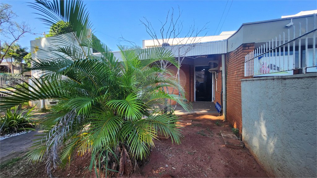Casa à venda ou para alugar com 4 suítes em Jardim Primavera, Araraquara, SP