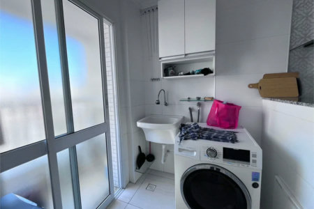 Apartamento à venda com 2 quartos, sendo 1 suíte, em Guilhermina, Praia Grande, SP