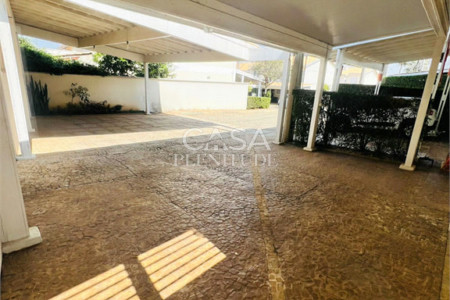 Casa em condomínio à venda com 4 quartos, sendo 1 suíte, em Jardim Americano, Sorocaba, SP