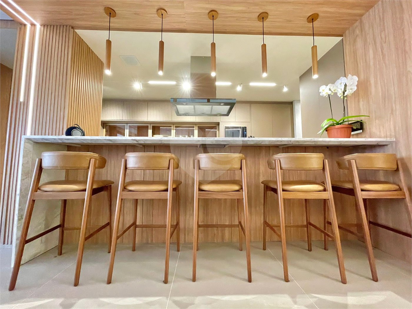 Apartamento à venda com 3 suítes em Jurerê, Florianópolis, SC