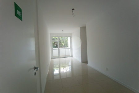 Apartamento à venda com 3 quartos, sendo 1 suíte, em Vila Isabel, Rio de Janeiro, RJ