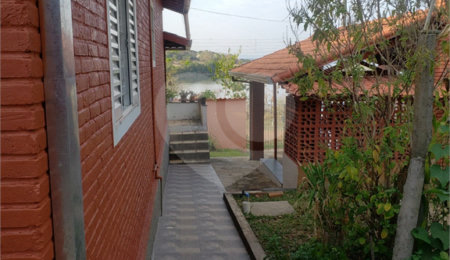 Casa à venda com 2 quartos no condomínio Balneário Santo Antonio, Itirapina - SP