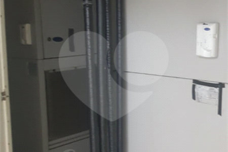 PRÉDIO COMERCIAL PRÓXIMO A FARIA LIMA - SUPER REFORMADO