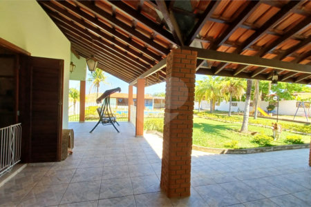 Casa à venda com 3 quartos, sendo 1 suíte, no condomínio Santa Inês, Itu - SP
