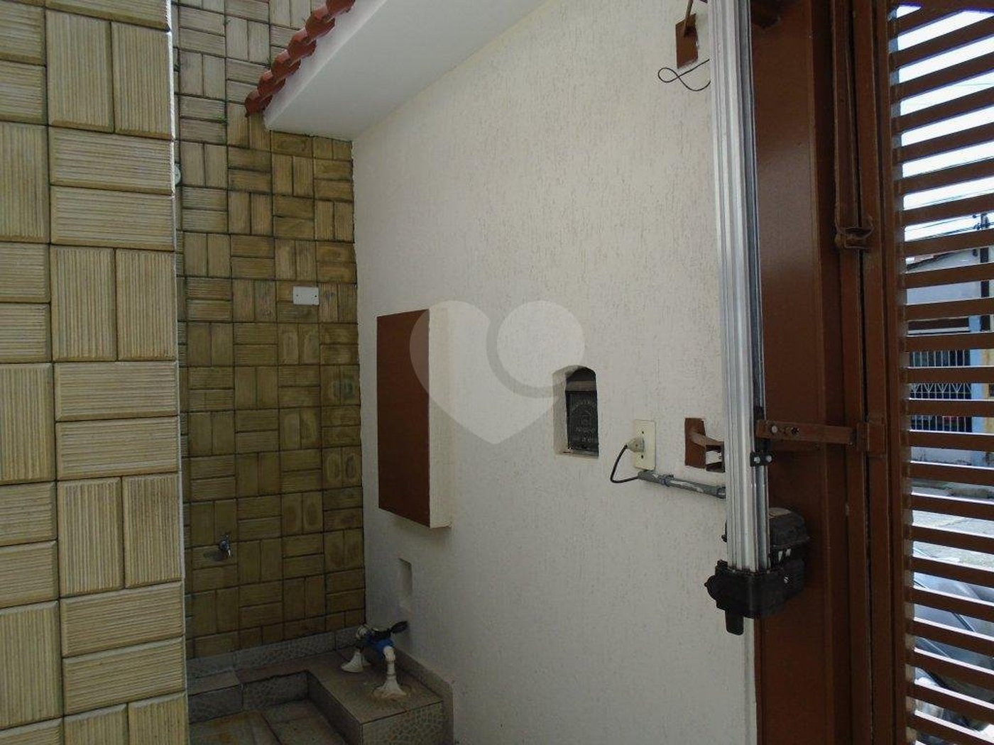 Sobrado à venda com 3 quartos, sendo 1 suíte, em Parada Inglesa, São Paulo, SP