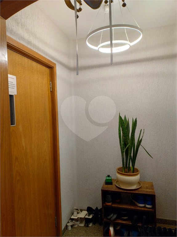 Apartamento à venda com 4 quartos, sendo 1 suíte,  em Brooklin Paulista, São Paulo, SP