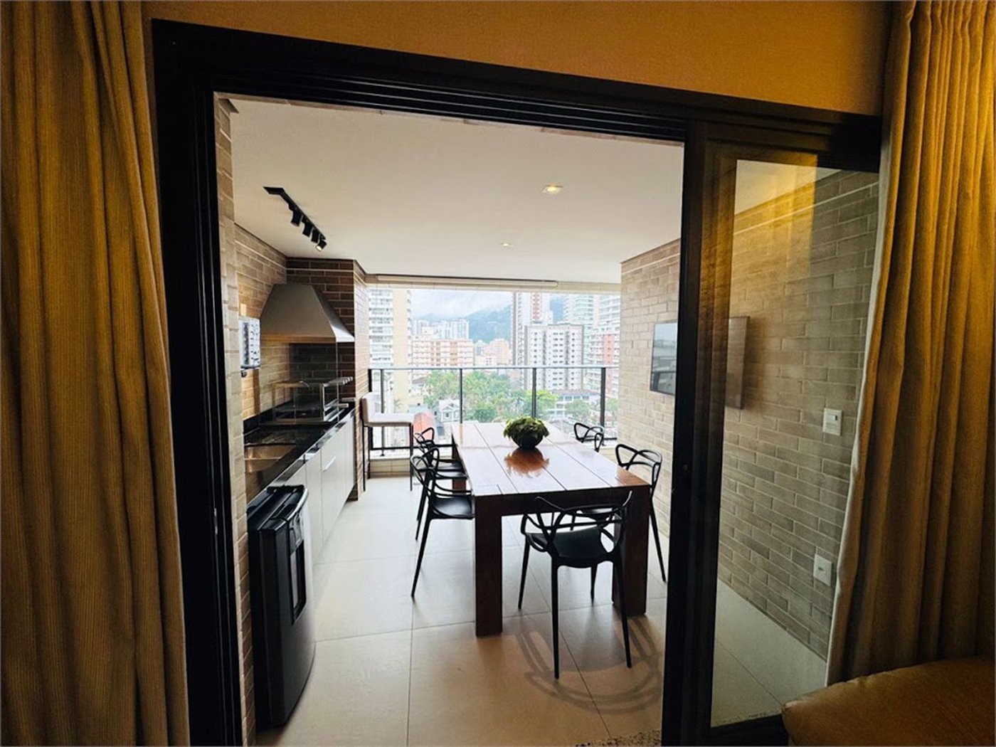 Apartamento Residencial à venda, Pompéia, Santos - AP0359.