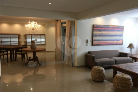 Casa à venda com 4 quartos, sendo 3 suítes,  em Vila Monumento, São Paulo, SP