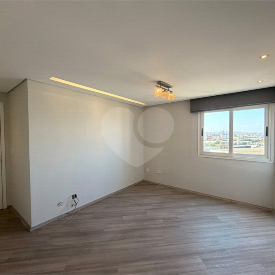 Apartamento à venda com 2 quartos em Sítio Pinheirinho, São Paulo, SP