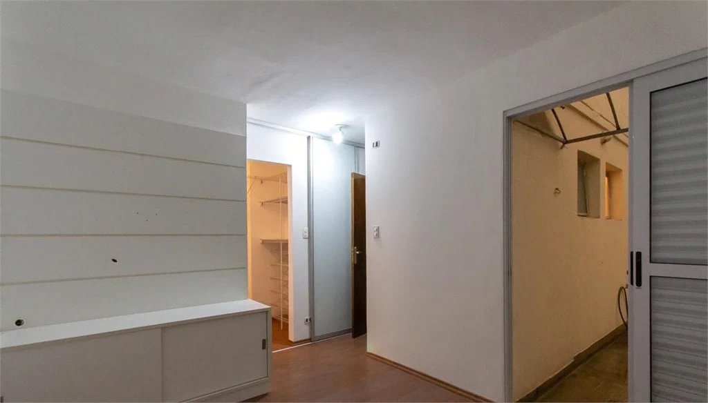 Cobertura à venda com 4 quartos, sendo 1 suíte,  em Jardim Londrina, São Paulo, SP