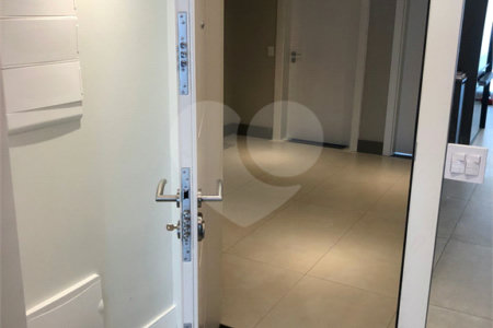 Apartamento à venda com 2 quartos, sendo 1 suíte, em Perdizes, São Paulo, SP