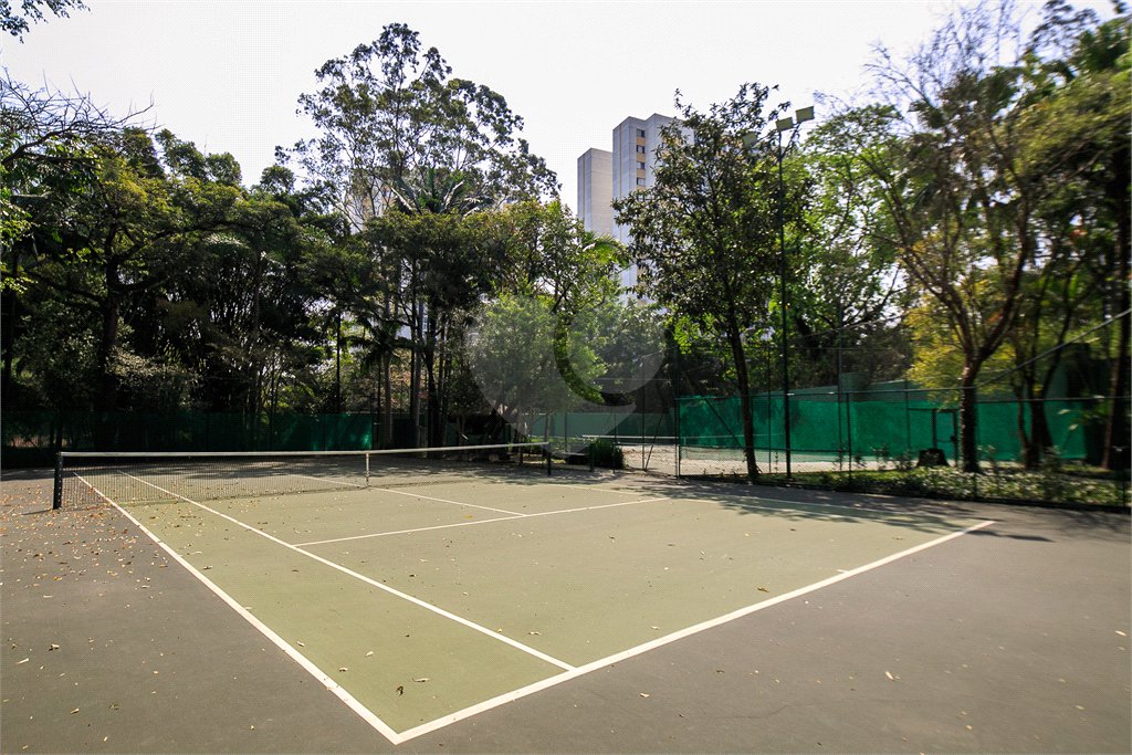Apartamento para alugar com 4 suítes em Santo Amaro, São Paulo, SP