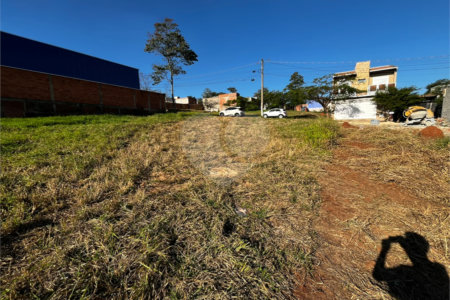 Terreno à venda em Portal dos Pinheiros II, Itapetininga, SP