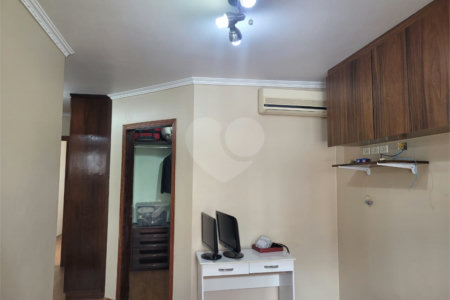 Casa à venda com 3 suítes em Vila Mariana, São Paulo, SP