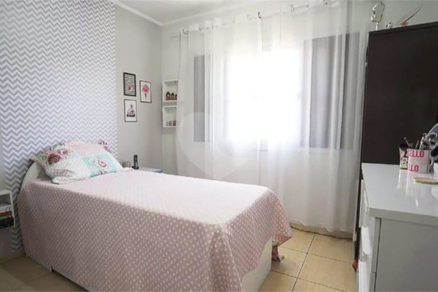 Casa à venda com 4 quartos, sendo 1 suíte, em Jabaquara, São Paulo, SP