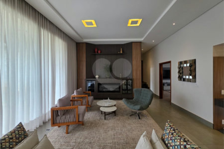 Casa à venda com 4 suítes no condomínio Residencial Jardim Primavera, Louveira - SP