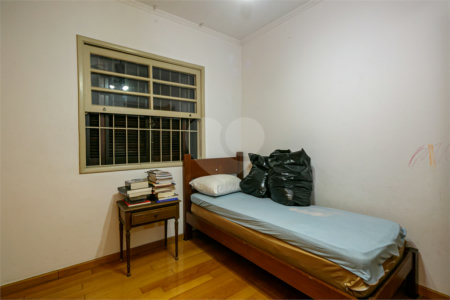 Sobrado à venda com 3 quartos, sendo 1 suíte, em Vila Mascote, São Paulo, SP