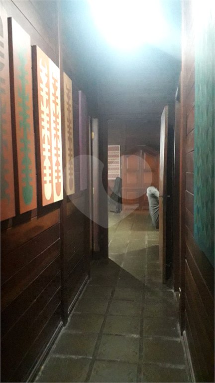 Casa à venda com 3 quartos, sendo 1 suíte, no condomínio Gleba II, Mairiporã - SP
