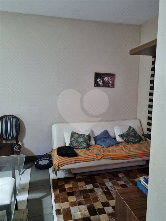Apartamento à venda com 3 quartos, sendo 1 suíte, em Água Branca, São Paulo, SP